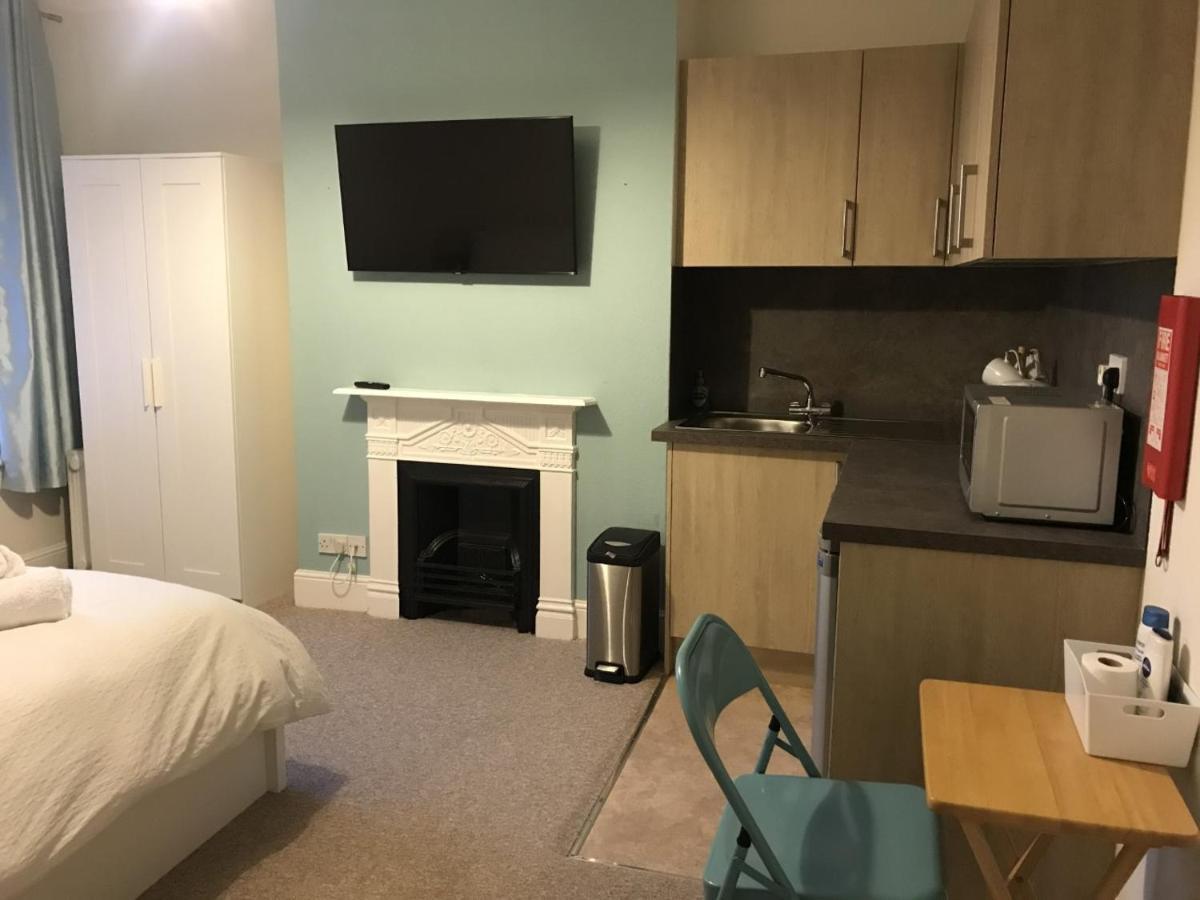 Poole Stay Exterior foto